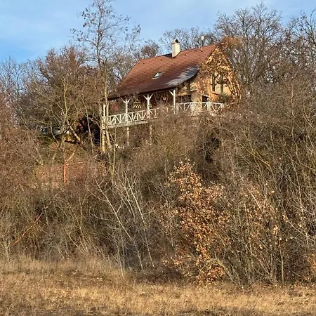 Red Stone Palkoeve 200m A Balaton Parttol Kilatassal Lejlighed *