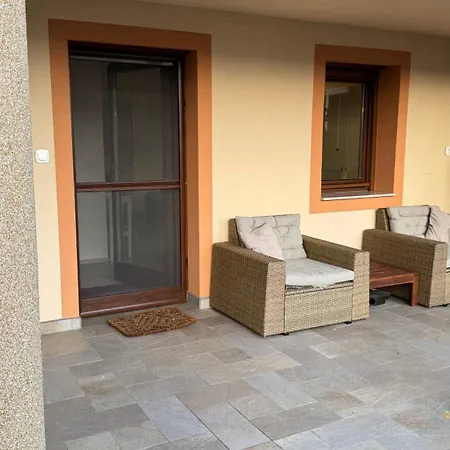 Apartment Red Stone Palkoeve 200m A Balaton Parttol Kilatassal