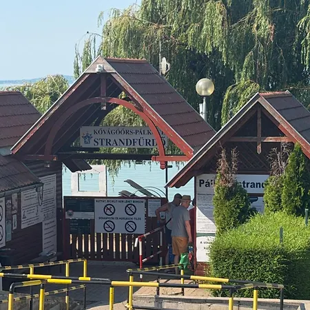 Red Stone Palkoeve 200m A Balaton Parttol Kilatassal Apartmán *